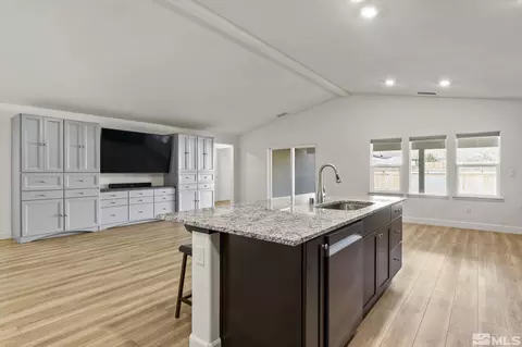 511 Cloud Break Dr, Reno, NV 89506 photo 8