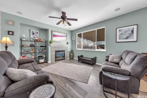 3829 Culpepper Dr, Sparks, NV 89436