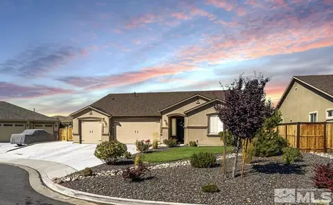 807 Thacker Pass Dr, Sparks, NV 89441