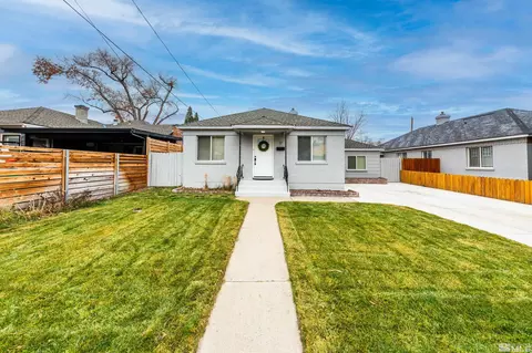 17 Linwood Pl, Reno, NV 89509