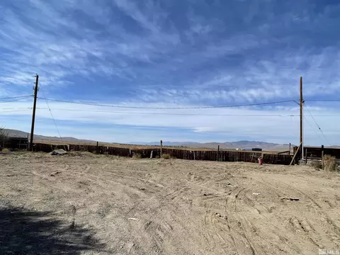 3601 Atkins St, Silver Springs, NV 89429