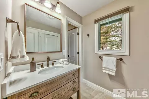 337 Barton Ct, Stateline, NV 89449 photo 21