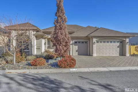 2519 Christmas Tree Dr, Carson City, NV 89703