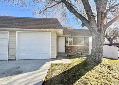 2650 Adel Way, Sparks, NV 89431