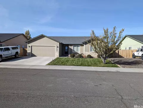 102 Sunnyside Dr, Battle Mountain, NV 89820