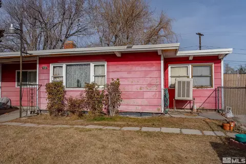 715 Winston Ave, Reno, NV 89512