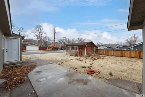 402 E Long St, Carson City, NV 89706 photo 27