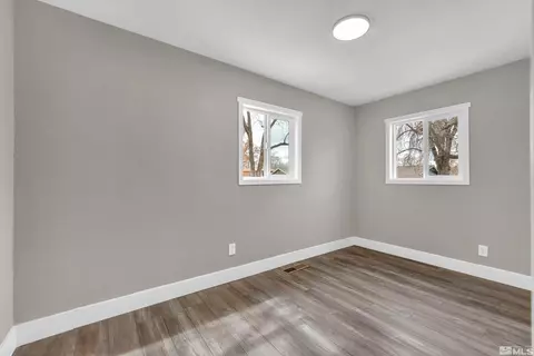 402 E Long St, Carson City, NV 89706 photo 14