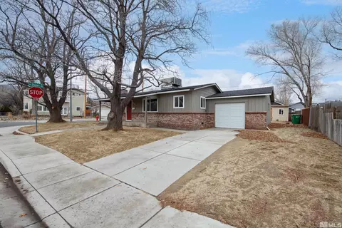 402 E Long St, Carson City, NV 89706 photo 22