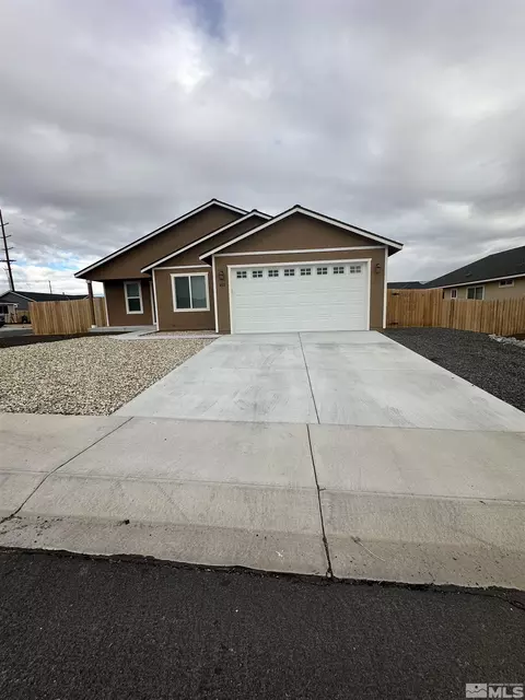 4512 Rutledge, Fernley, NV 89408