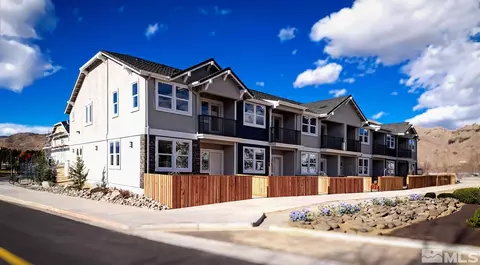 18661 Village Center Dr #CEDAR VILLA 16, Reno, NV 89508