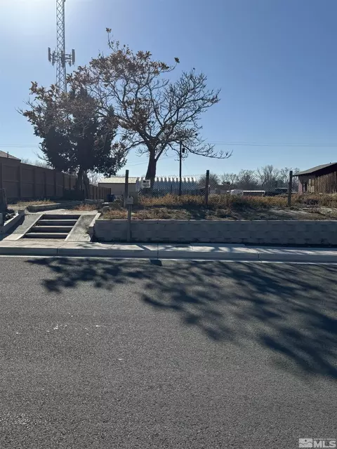 160 E Front St, Fallon, NV 89406