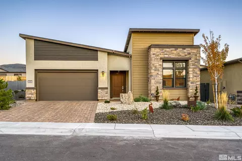 2234 Paint Horse Dr, Reno, NV 89521