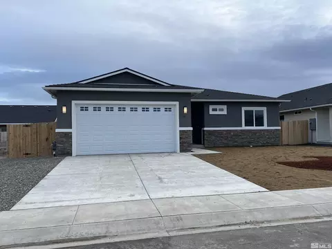 837 Great Basin Ln, Fallon, NV 89406