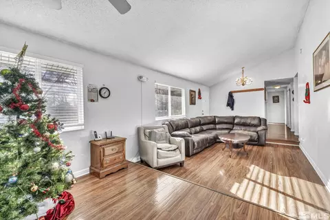 134 E I St, Sparks, NV 89431 photo 7