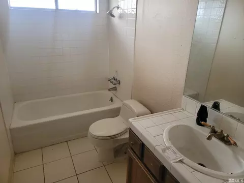 2899 Everett Dr, Reno, NV 89503 photo 10