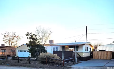 5735 Anna Madaline Cir, Sun Valley, NV 89433