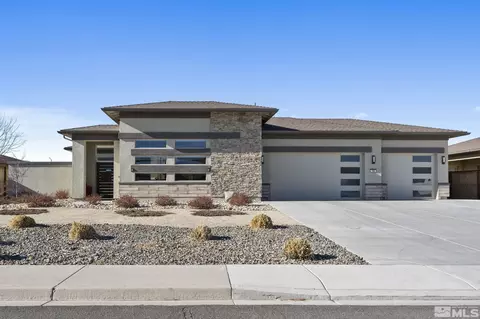786 Grey Hawk Dr, Fernley, NV 89408