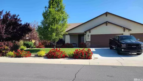 164 Carson River Dr, Dayton, NV 89403