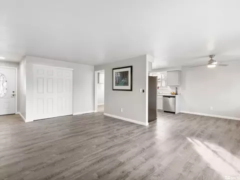 14040 Perlite Dr, Reno, NV 89521 photo 6