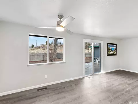 14040 Perlite Dr, Reno, NV 89521 photo 7