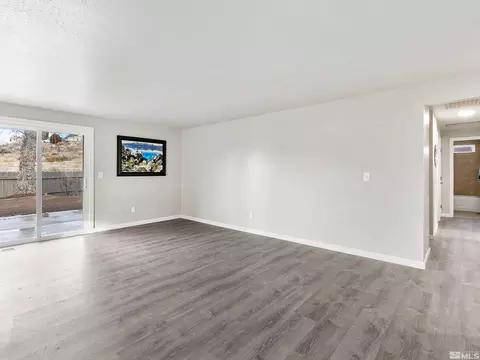14040 Perlite Dr, Reno, NV 89521 photo 5