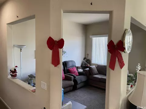 10501 Moss Rock Ct, Reno, NV 89521 photo 13