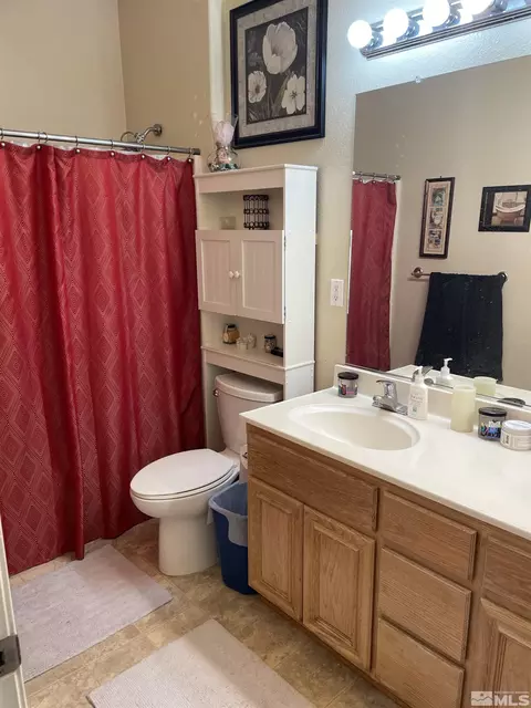 10501 Moss Rock Ct, Reno, NV 89521 photo 18
