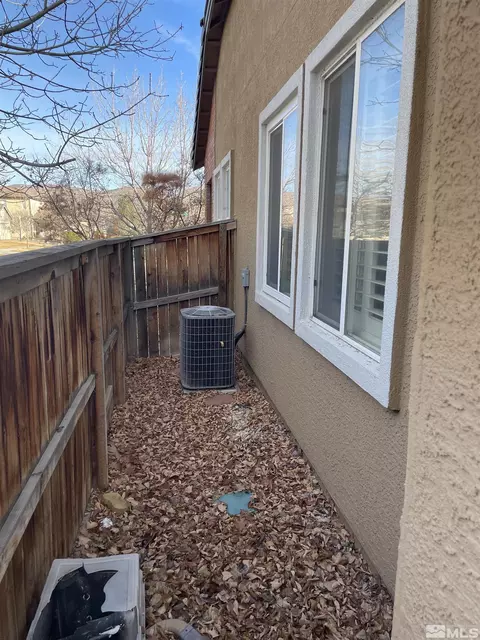10501 Moss Rock Ct, Reno, NV 89521 photo 7