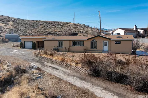 17425 Northridge Ave, Reno, NV 89508