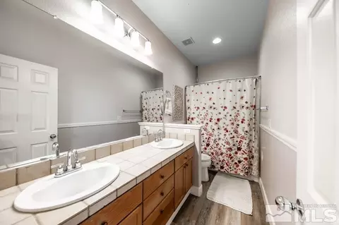 10560 Baton Ct, Reno, NV 89521 photo 36