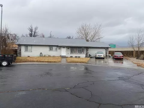 2488 Peakwood Ct, Carson City, NV 89706