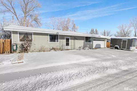 1332 Toiyabe Ave, Gardnerville, NV 89410
