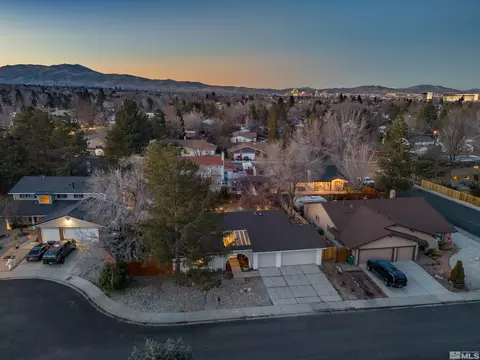 955 Twin Pines Rd, Reno, NV 89509