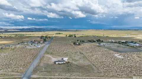 5530 N Us Hwy 95 Altr Rte, Silver Springs, NV 89429