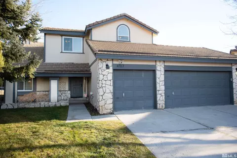 4767 Yukon Ct, Carson City, NV 89706
