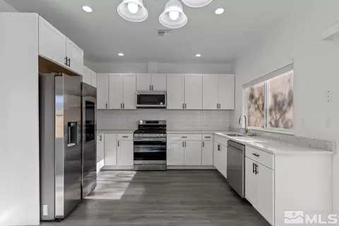 2121 Modena Ct, Sparks, NV 89434