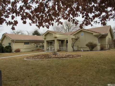 200 Quail Run Rd, Fernley, NV 89408
