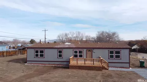 5658 Leon Dr, Sun Valley, NV 89433