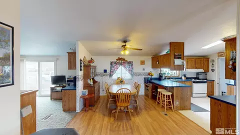 2820 Talapoosa St, Silver Springs, NV 89429