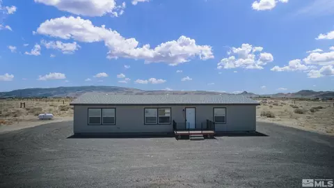 1715 E 10th, Silver Springs, NV 89429