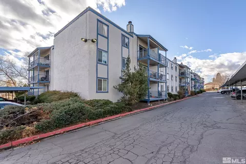 2555 Clear Acre Ln #27, Reno, NV 89512