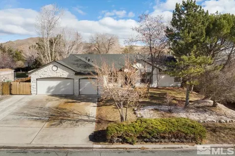850 Cliff View Dr, Reno, NV 89523