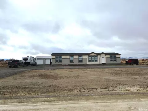 5860 Bird Ln, Winnemucca, NV 89445