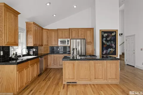 8417 Eaglenest Rd, Sparks, NV 89436 photo 11