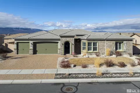 9845 Gainsborough Ln, Reno, NV 89521