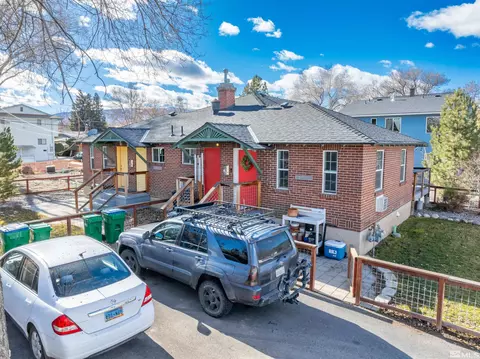 124 Caliente St, Reno, NV 89509