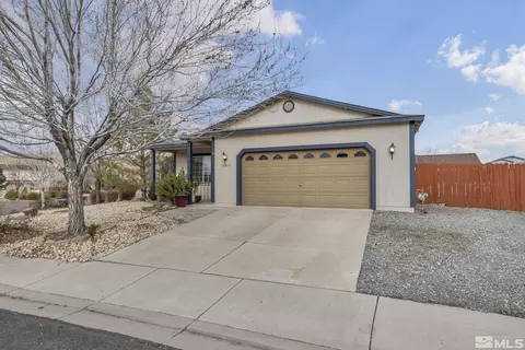 17945 Fonti Ct, Reno, NV 89508
