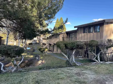 119 Lake Glen Dr, Carson City, NV 89703