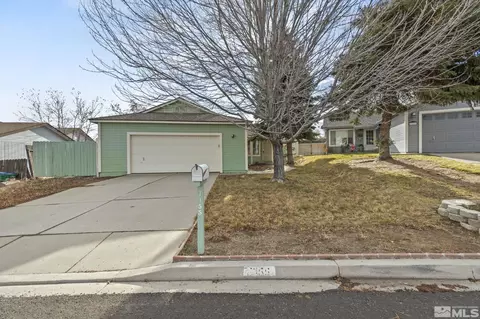 7155 Lindsey Ln, Sparks, NV 89436